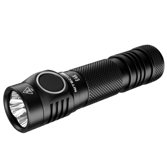 NITECORE E4K — фонарь 4×CREE XP-L2 V6, 4400 лм 19280